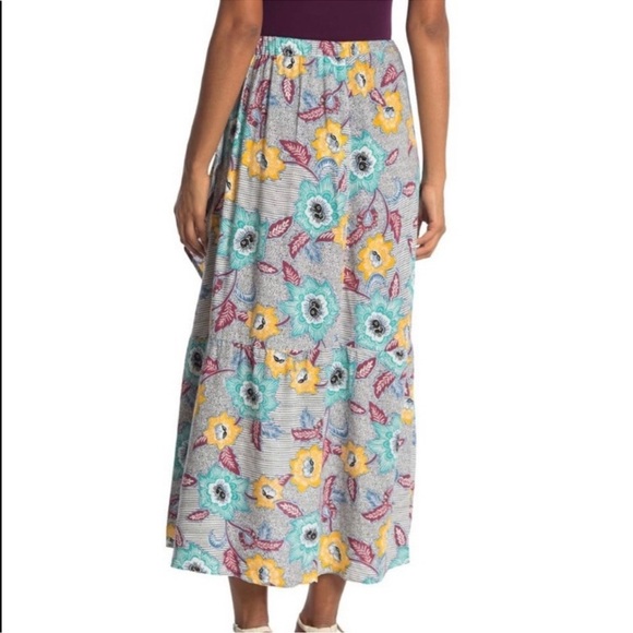 BCBGeneration Floral Print Set - Picture 3 of 11